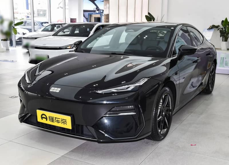 Geely Galaxy E8
